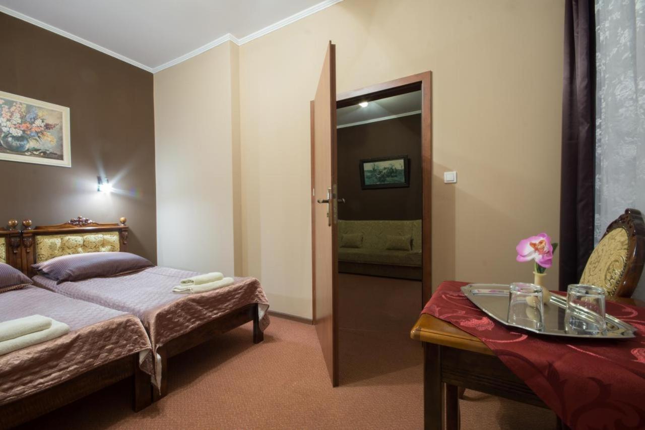 Gosciniec & Spa Ujście-Darłowskie Esterno foto