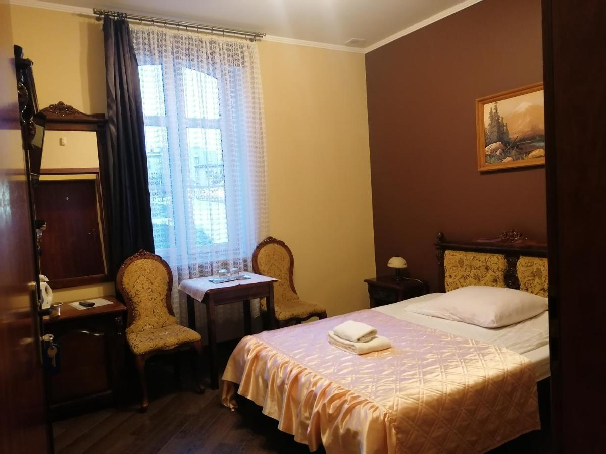Gosciniec & Spa Ujście-Darłowskie Esterno foto