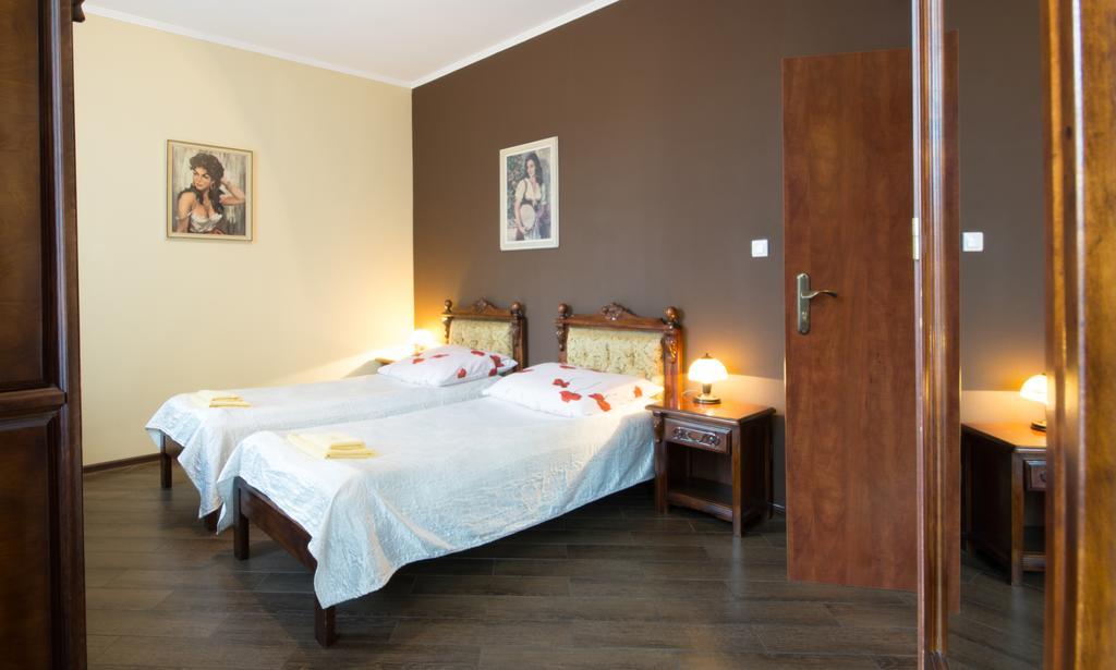 Gosciniec & Spa Ujście-Darłowskie Esterno foto