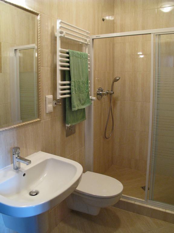 Gosciniec & Spa Ujście-Darłowskie Esterno foto